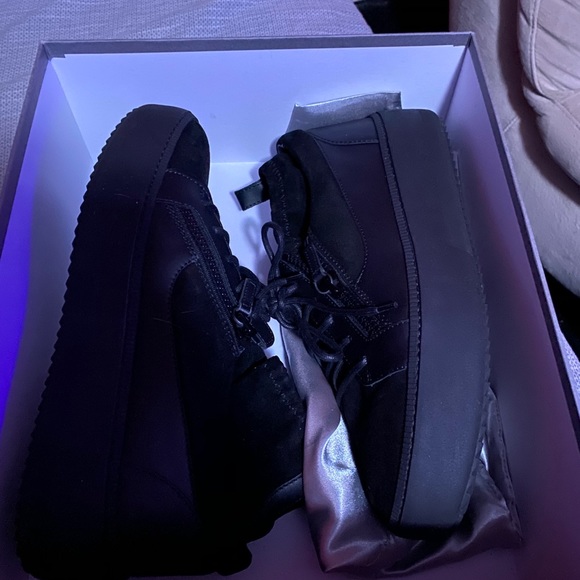 Giuseppe - Picture 6 of 6